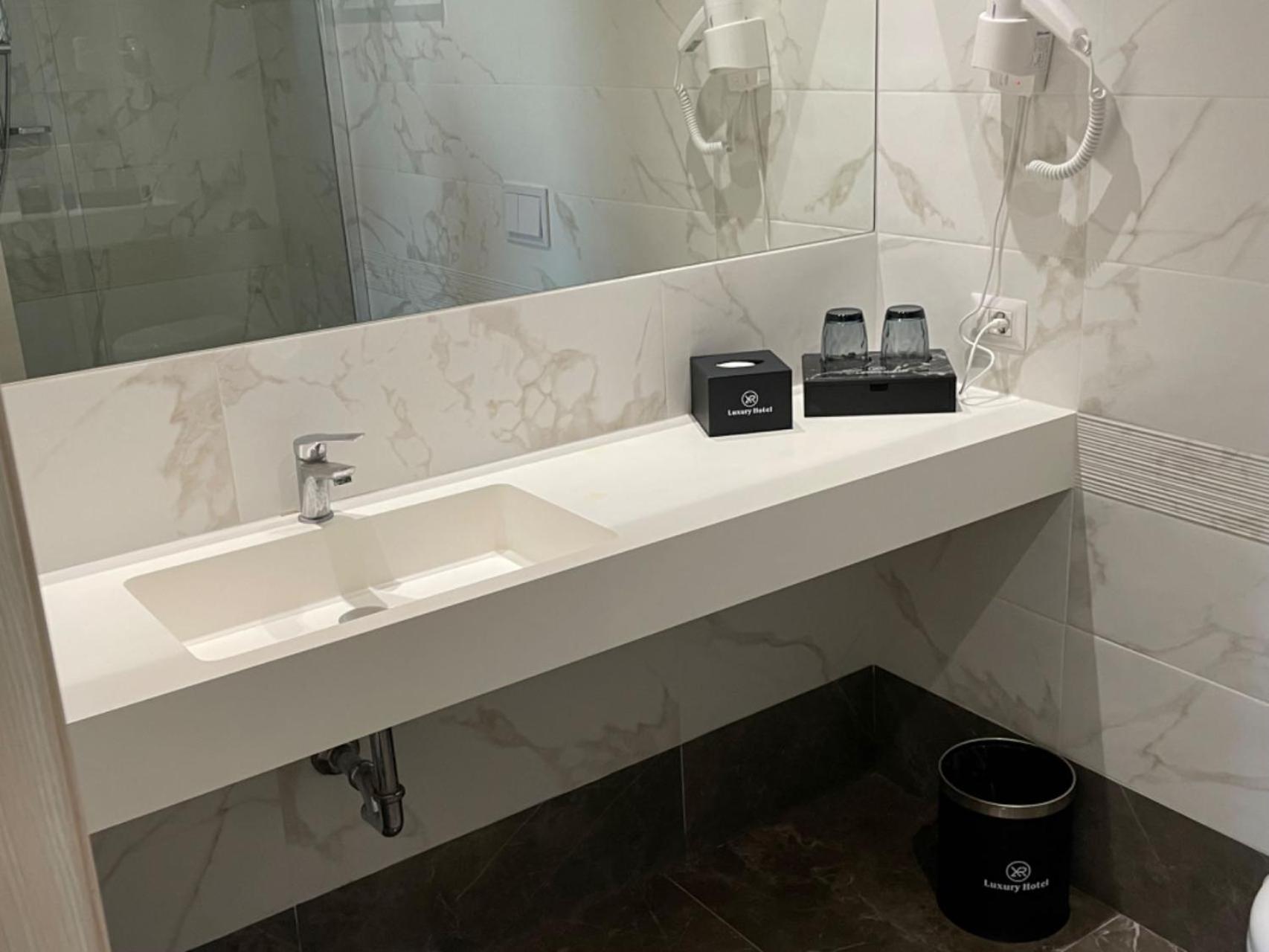 Hotelluxuryprato 外观 照片
